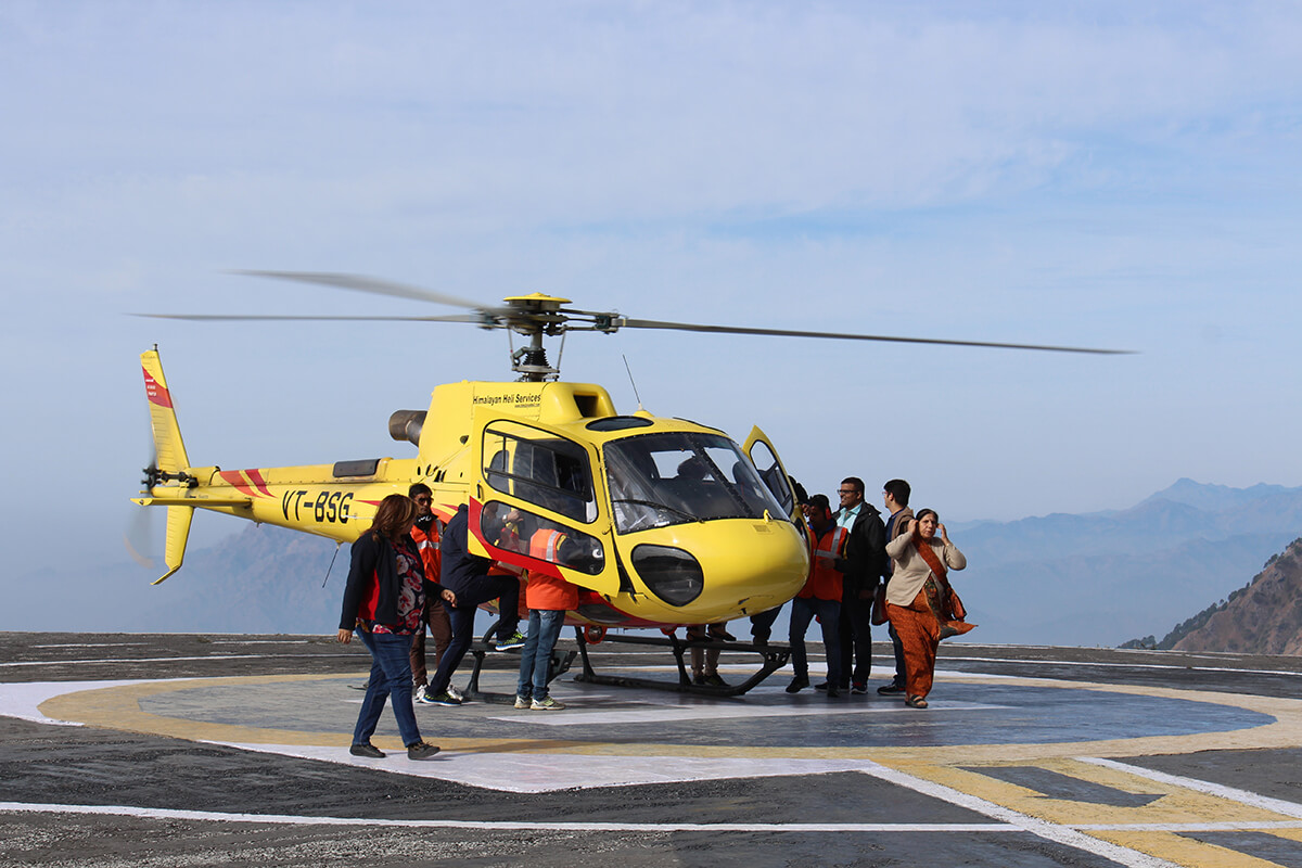 Vaishnodevi Helicopter Services: Soar to Spiritual Heights